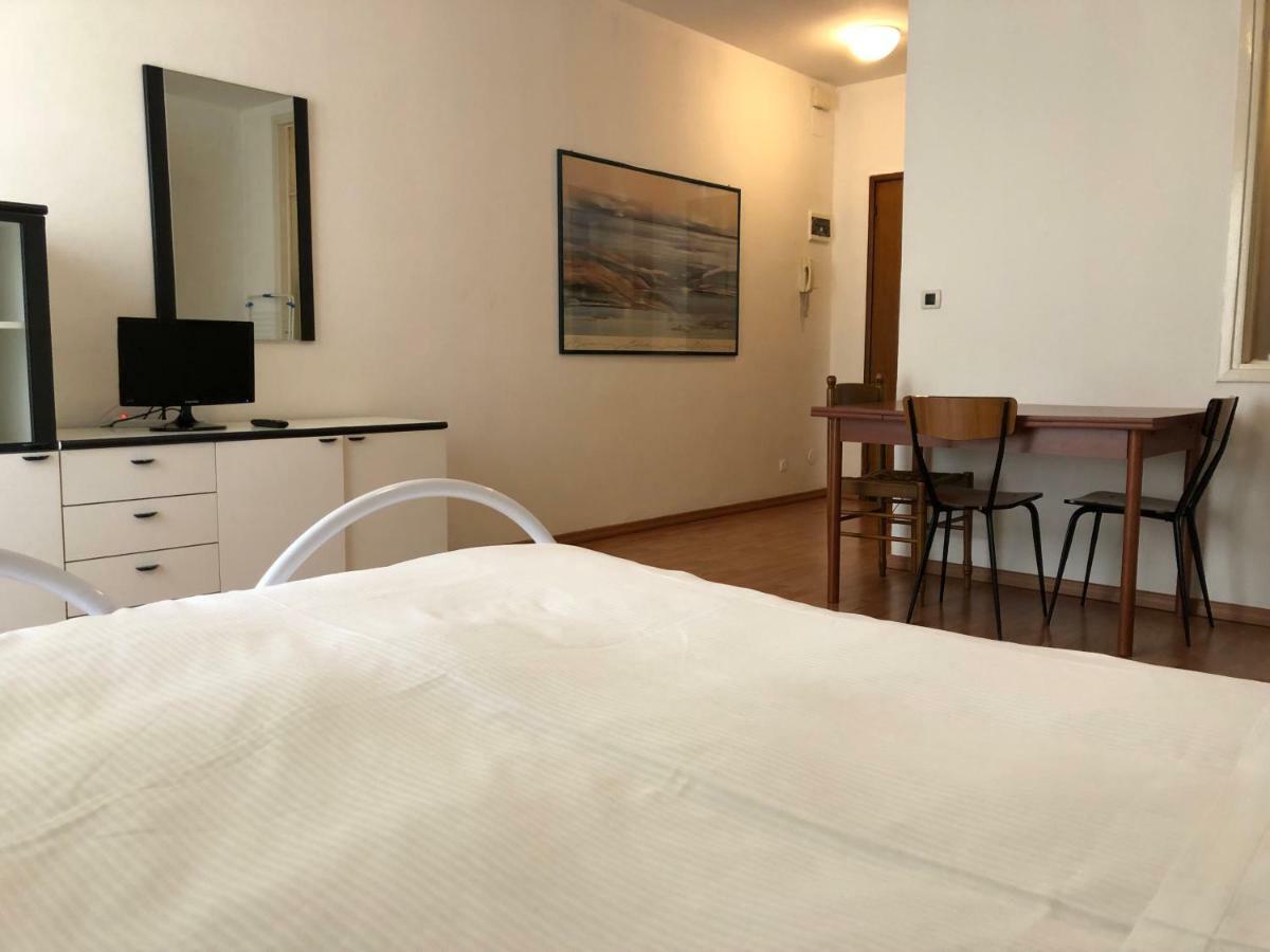 M14 Duomo Apartments Padoue Extérieur photo